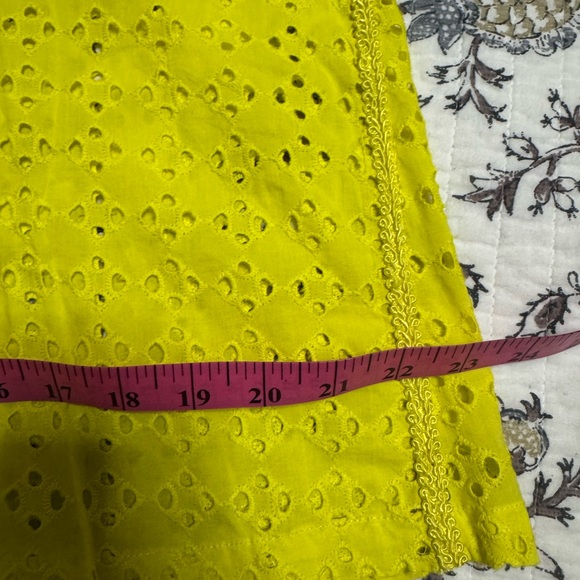 Zara Neon Yellow Eyelet Tunic Top NWT - Picture 7 of 7